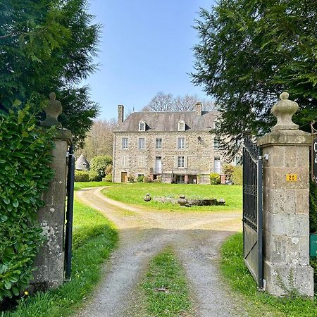 Chateau Isigny, Ideal Pour Les Familles Avec Enfants Et Les Animaux De Compagnie, Situe A Proximite Du Mont Saint-Michel Εξωτερικό φωτογραφία