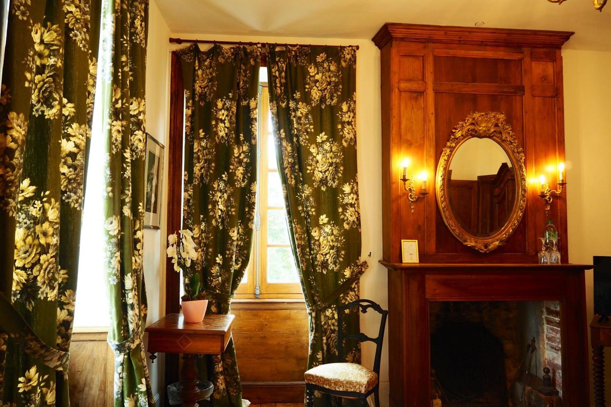 Chateau Isigny, Ideal Pour Les Familles Avec Enfants Et Les Animaux De Compagnie, Situe A Proximite Du Mont Saint-Michel Εξωτερικό φωτογραφία